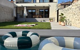 Lujo rural con piscina salina climatizada y jardín